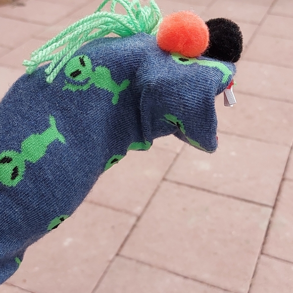 Hand made puppet - Picture 2 of 4